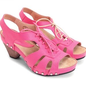 Fluevog Joni hot pink sandals